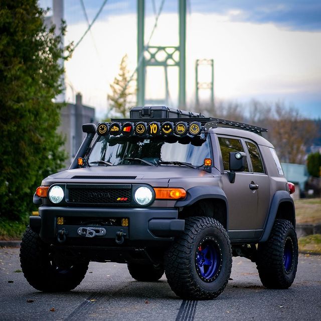 Toyota FJ Cruiser Winch Mount